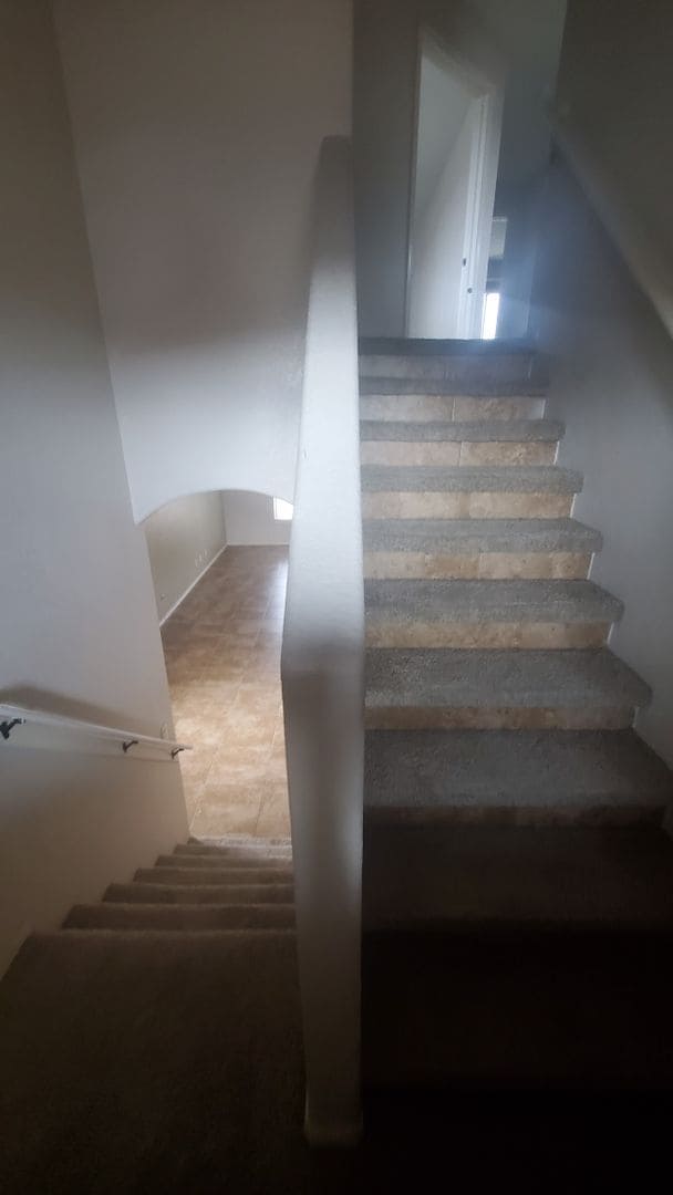 Building Photo - HOME FOR RENT ON THE EASTSIDE