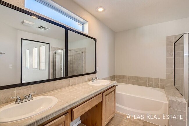 Building Photo - 8348 W Wildwood Glen Dr