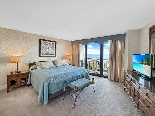 Building Photo - 3000 N Ocean Dr