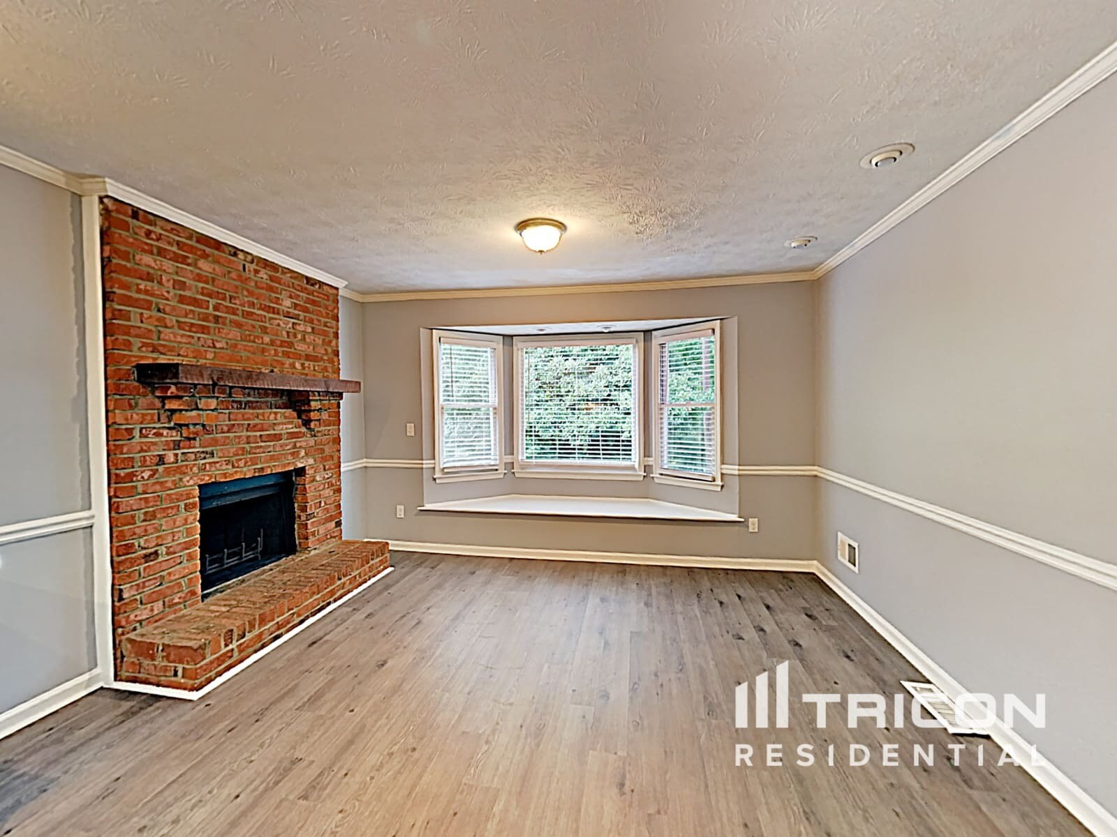 Building Photo - 563 Freemans Walk