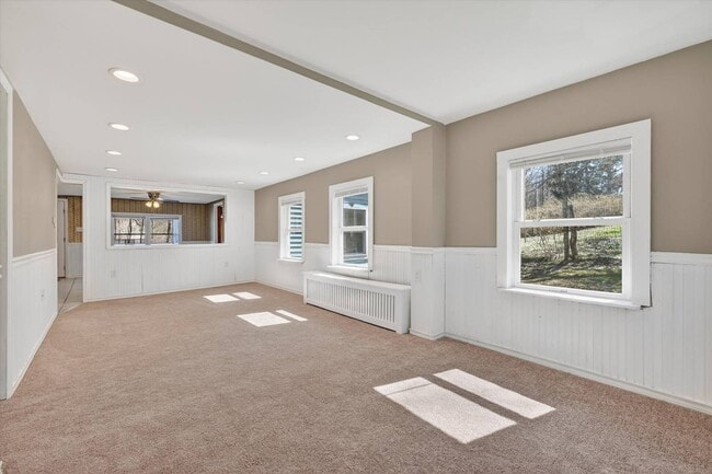 Building Photo - 29 Ridge Rd