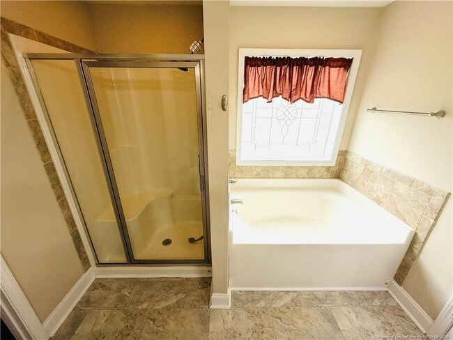 Building Photo - 38 Quatrefoil Ct