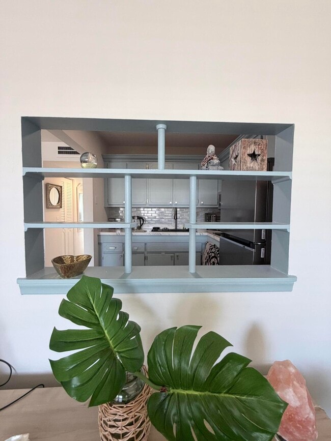 Building Photo - 3322 Cynthia Ln