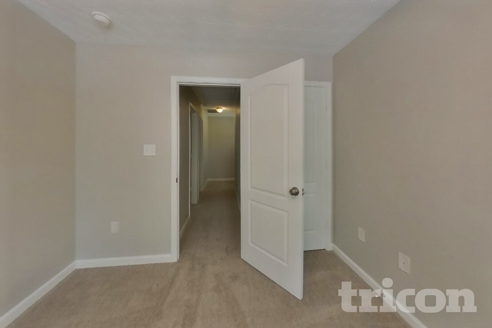 Building Photo - 1030 Weatherwood Pl NE