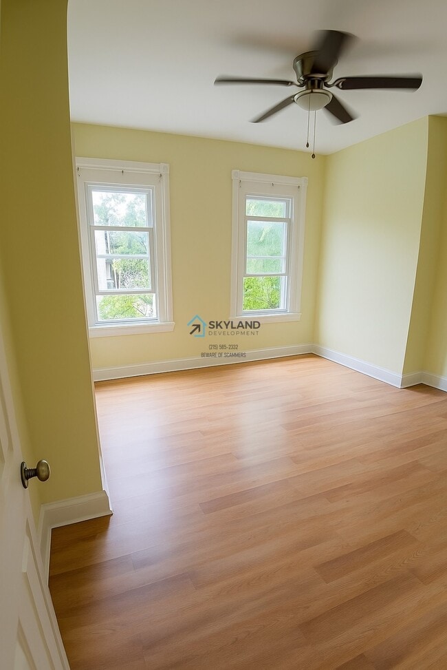 Building Photo - 881 N 46th St