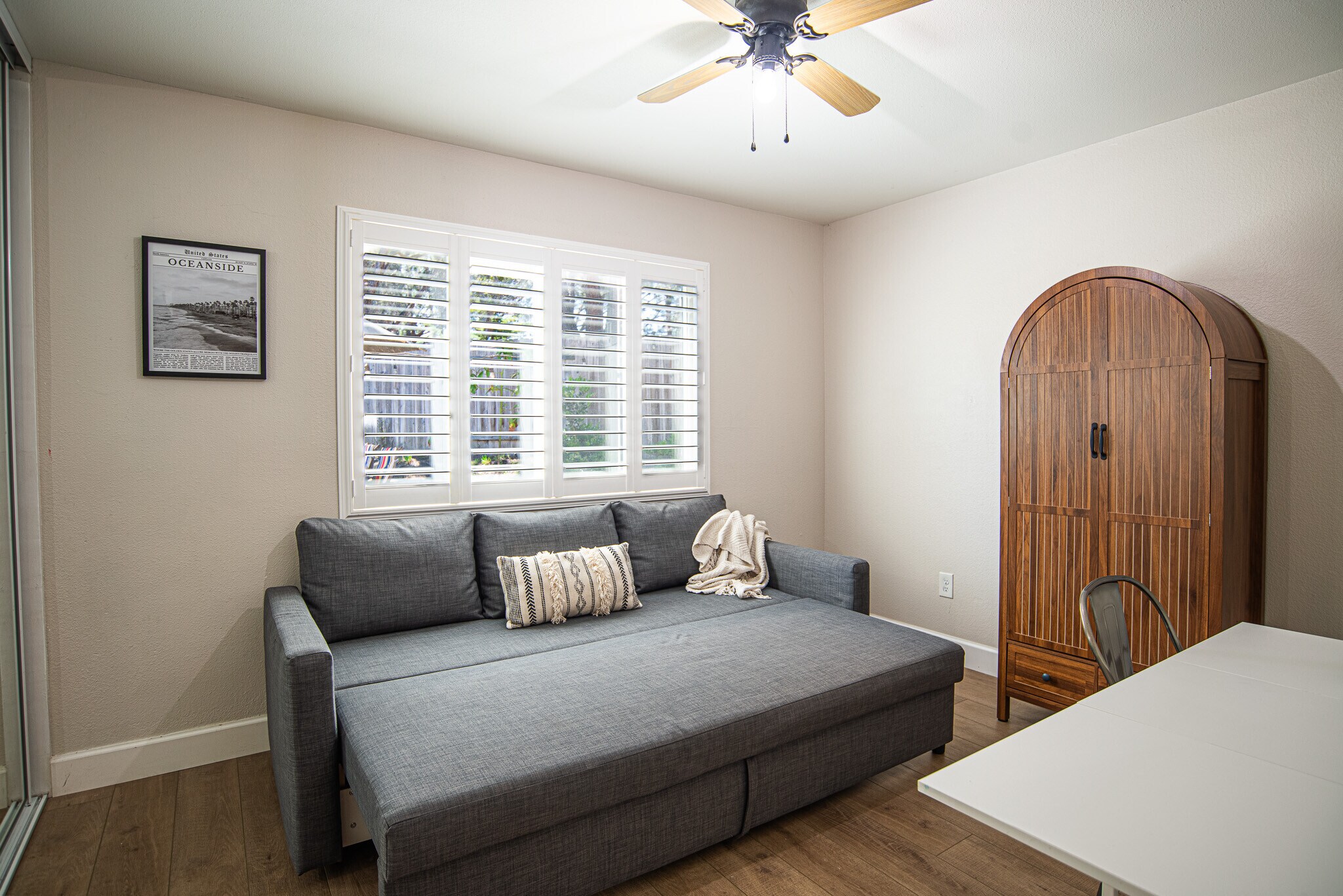 Building Photo - 5239 Hubbert St