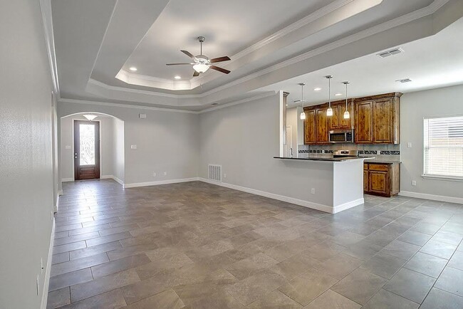 Building Photo - 7522 Sable Creek Dr