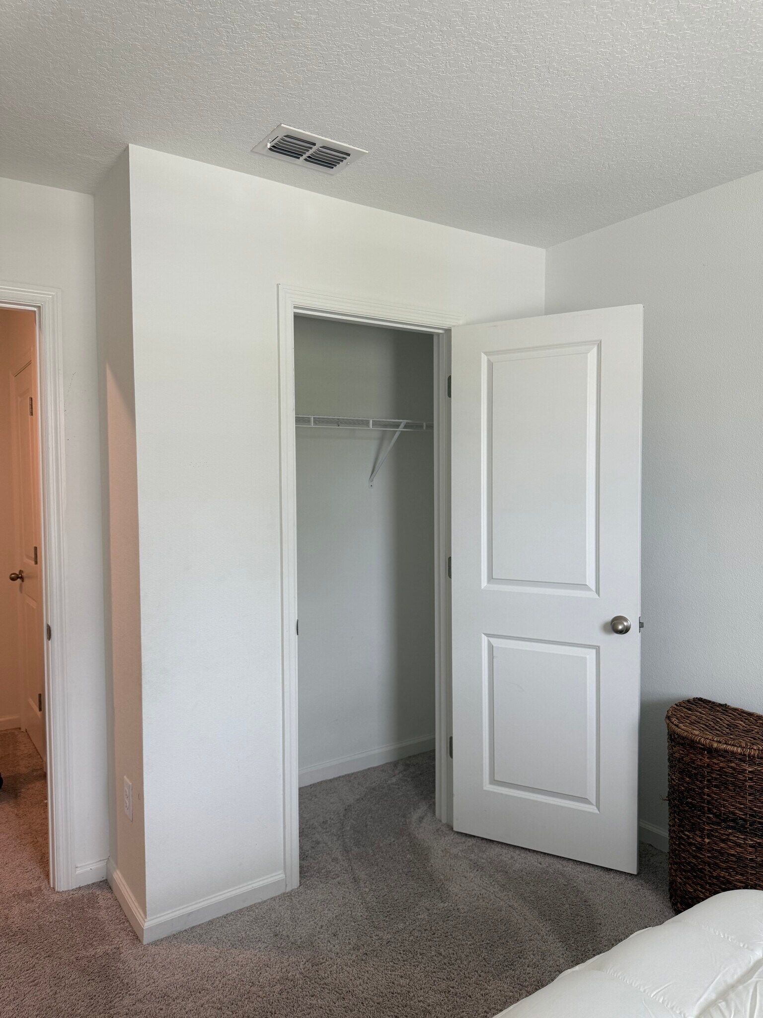 2nd Bedroom and closet - 6206 Daerr Ridge St