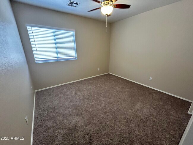 Building Photo - 9817 W Las Palmaritas Dr