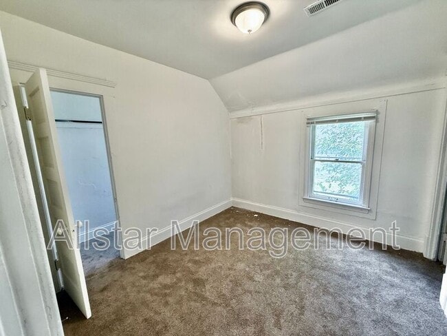 Building Photo - 3617 W 46th St