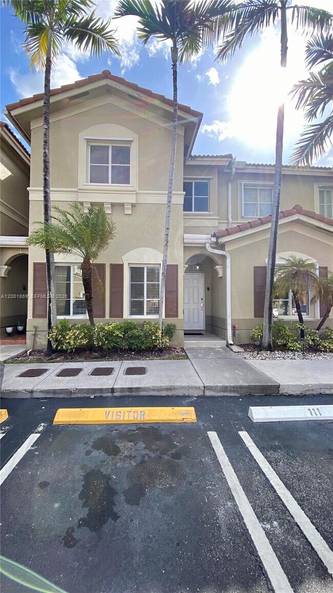 Building Photo - 8261 NW 107 Ct