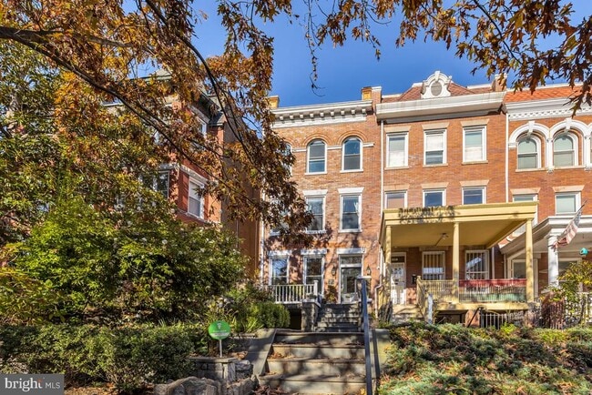 Primary Photo - 1221 Euclid St NW