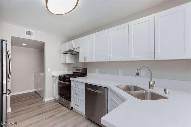 Building Photo - 8067 Dorinda Ave
