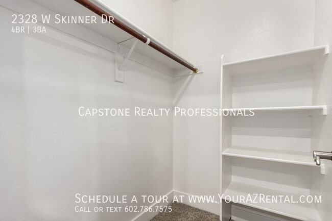 Building Photo - 2328 W Skinner Dr