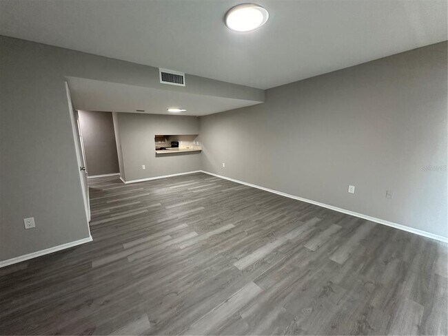 Building Photo - 4117 S Semoran Blvd