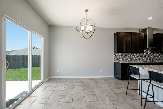Building Photo - 118 Kyle Cove