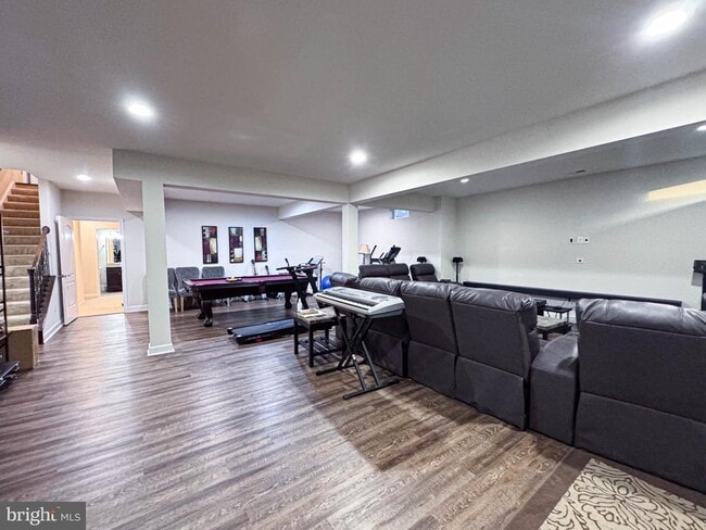 Building Photo - 41523 Cross Canter Dr