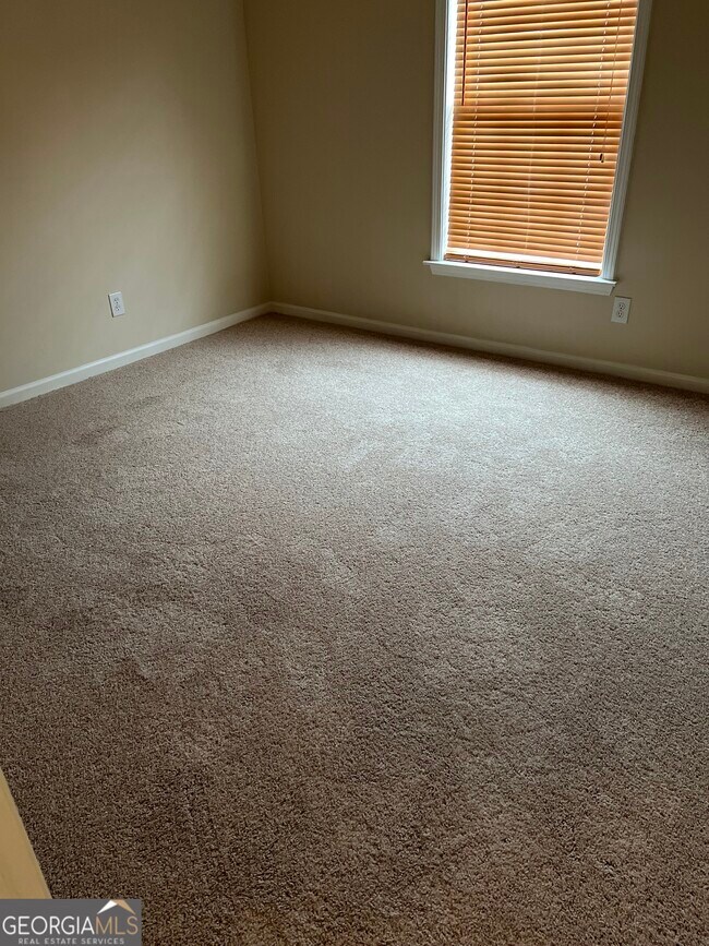 Building Photo - 509 Merrill Ln