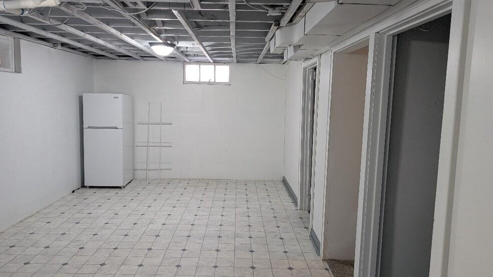 Building Photo - 2121 Brenner St