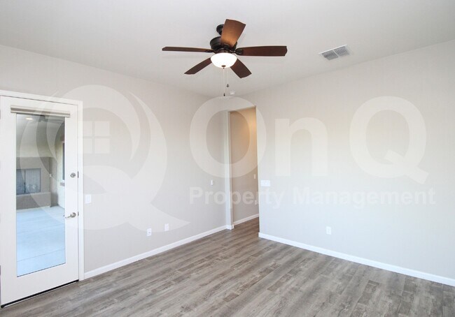 Building Photo - 13030 N Spinystar Dr
