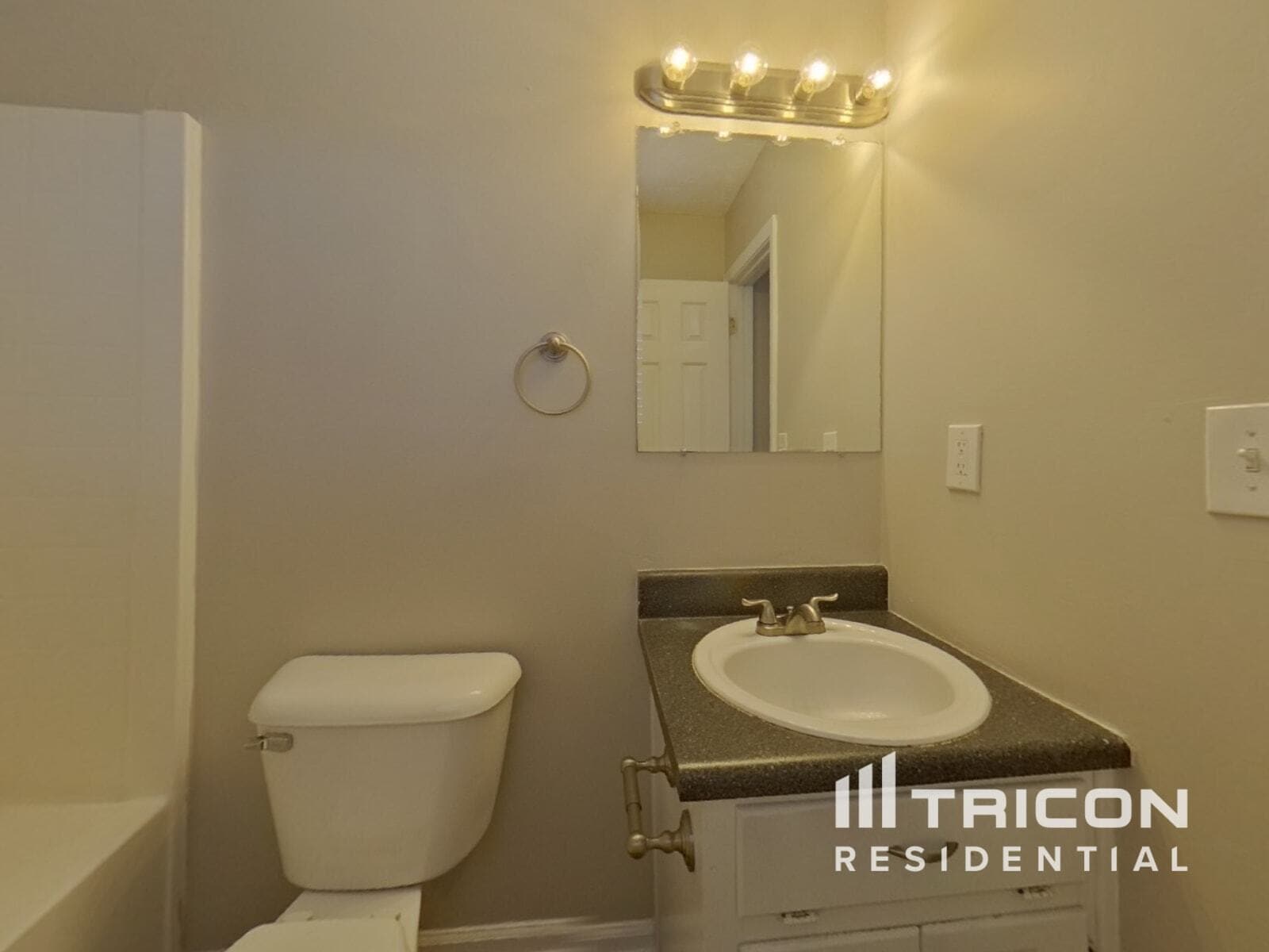 Building Photo - 24 Tanner Dr