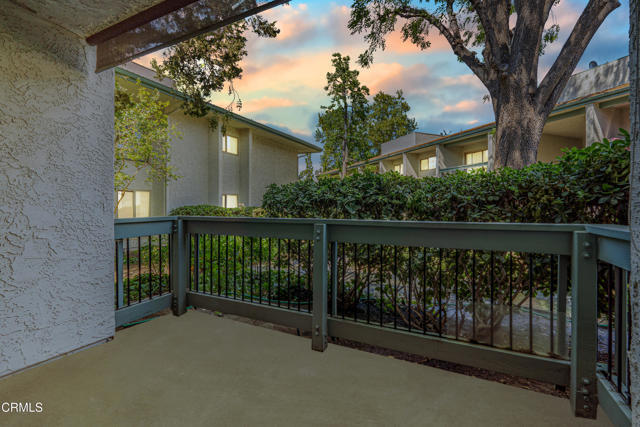 Building Photo - 4722 Park Granada