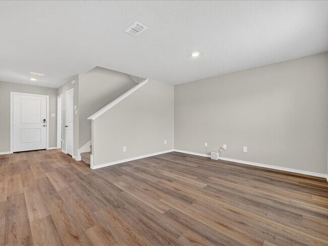 Building Photo - 5568 Corduroy Rd