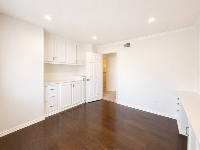 Building Photo - Beautifully updated and upgraded Chardonnay Hills house for rent