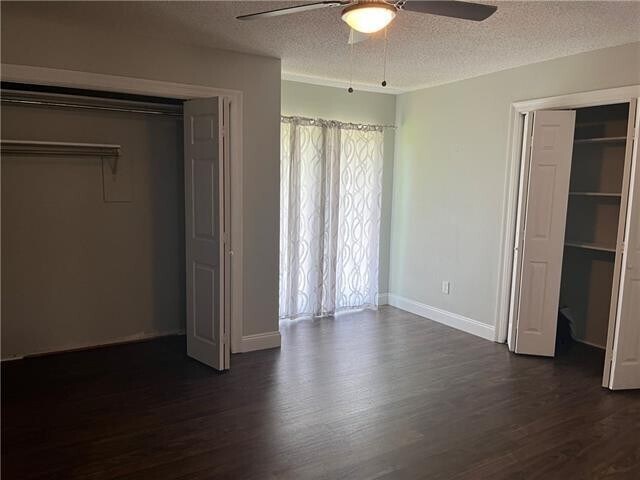 Building Photo - 504 Gardenia St