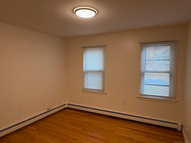 Building Photo - 5 Beaver Dam Trail