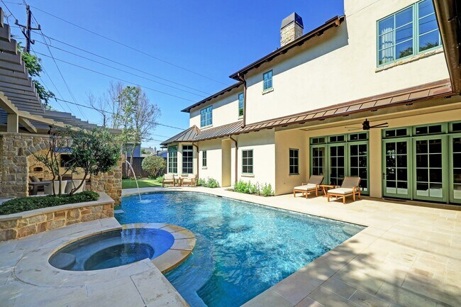 Building Photo - 5610 Lynbrook Dr