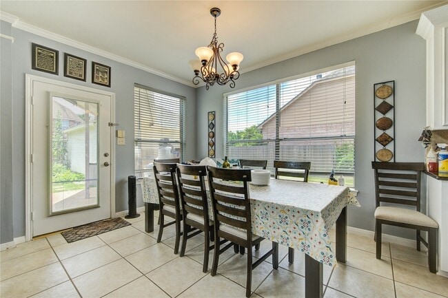 Building Photo - 5911 Canyon Brook Ct