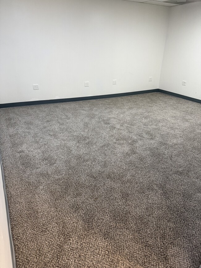 Building Photo - 1510 Washington Blvd