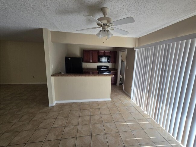 Building Photo - 369 Dundee Dr