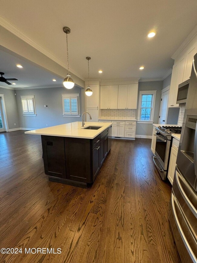 Building Photo - 67 W Sunset Ave