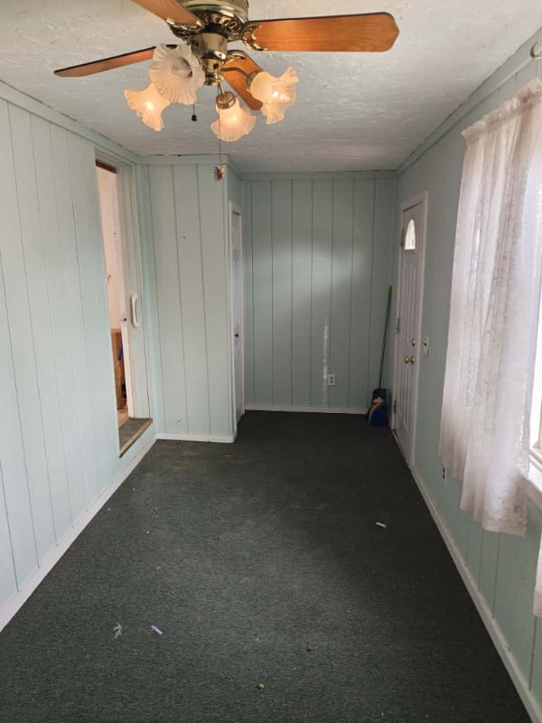 Building Photo - 411 Brook St