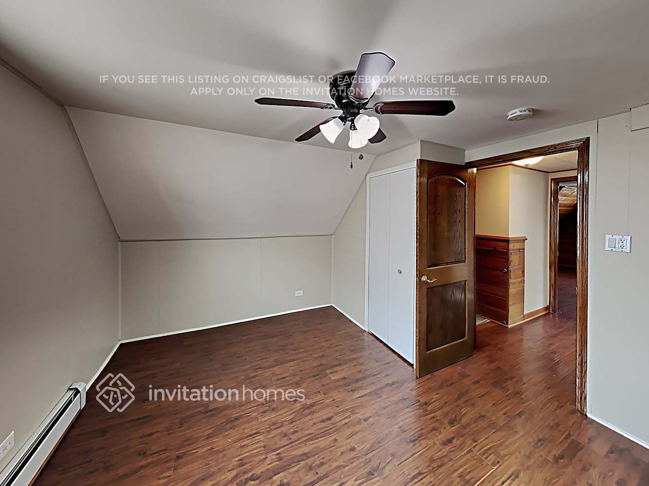 Building Photo - 4301 W 99th Pl