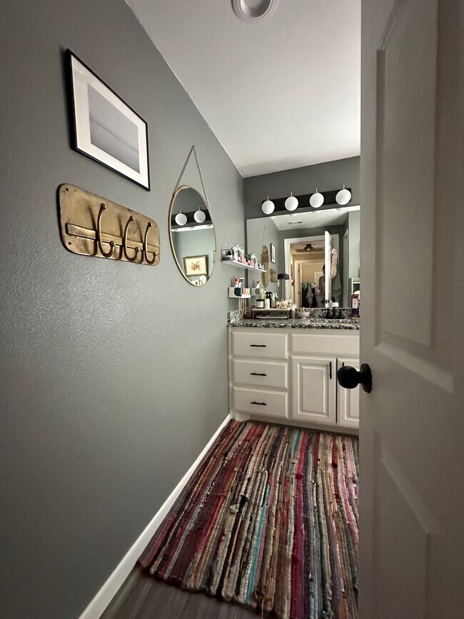 Building Photo - 849 N Third St