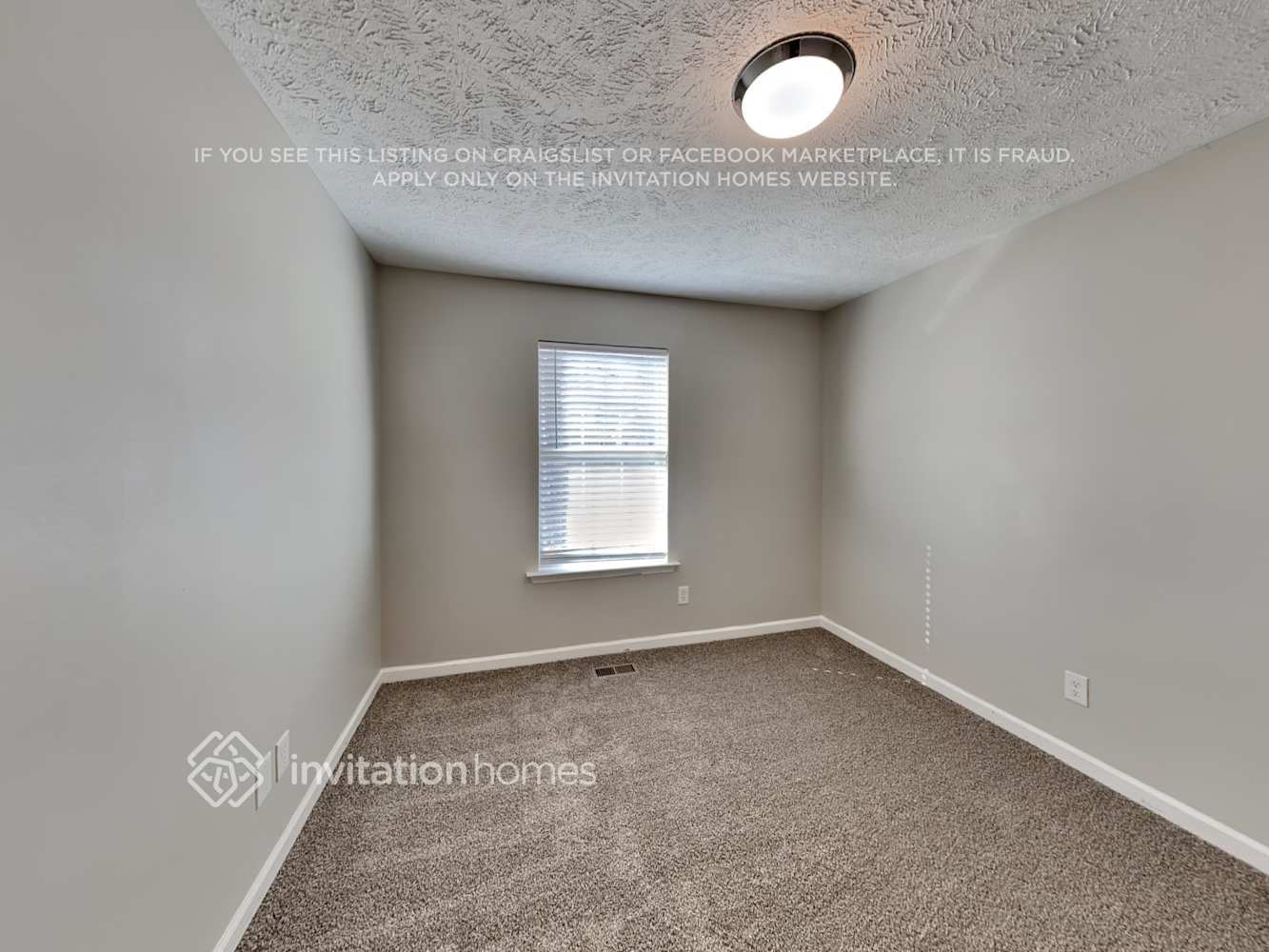 Building Photo - 1915 Venada Trail