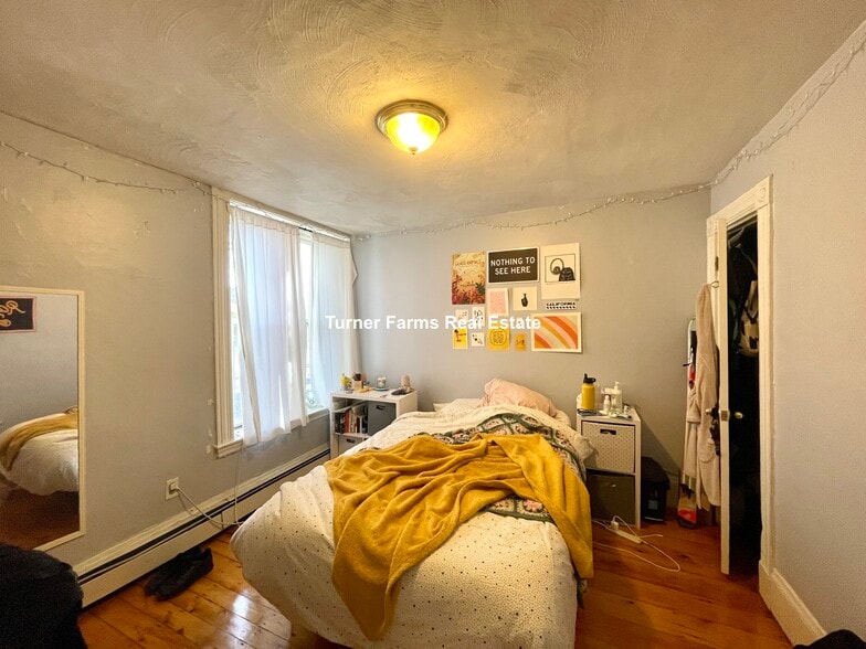 Building Photo - 15 Sewall St