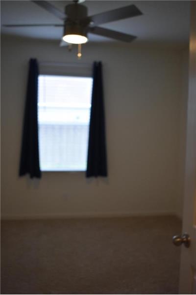 Building Photo - 107 SW Glenwood Dr