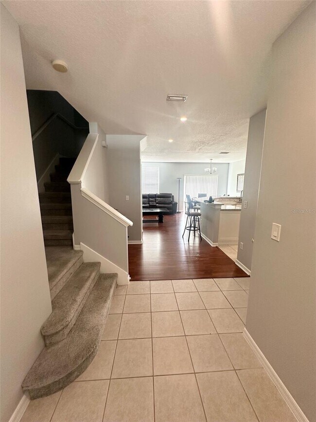 Building Photo - 6407 Barksdale Way