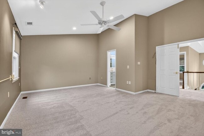 Building Photo - 7435 Crestberry Ln