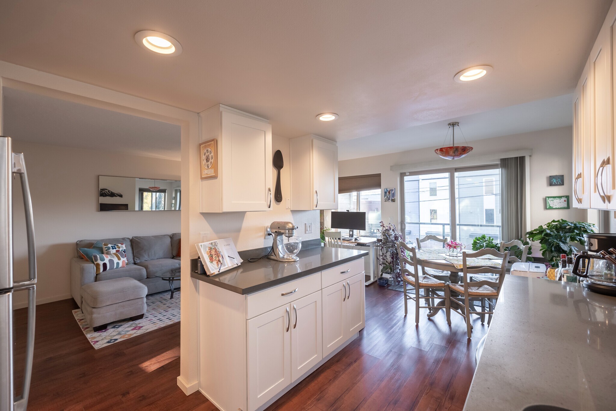 Building Photo - 2345 Boylston Ave E