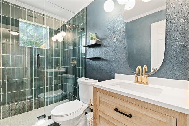 Building Photo - 5997 Sandhill Cir