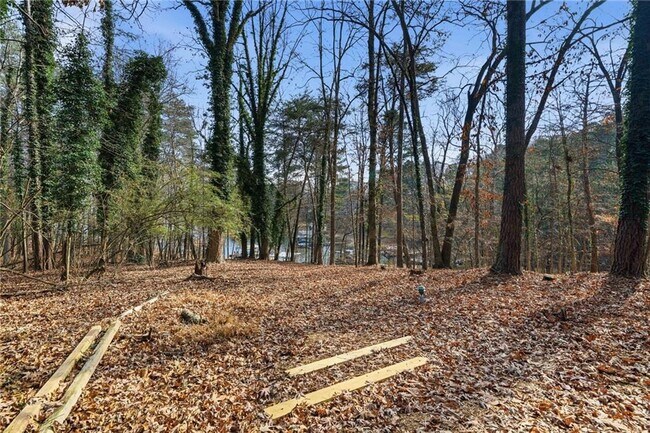 Building Photo - 2130 Cove Trail