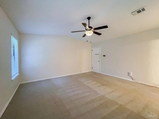 Building Photo - 9049 Bluebay Ln