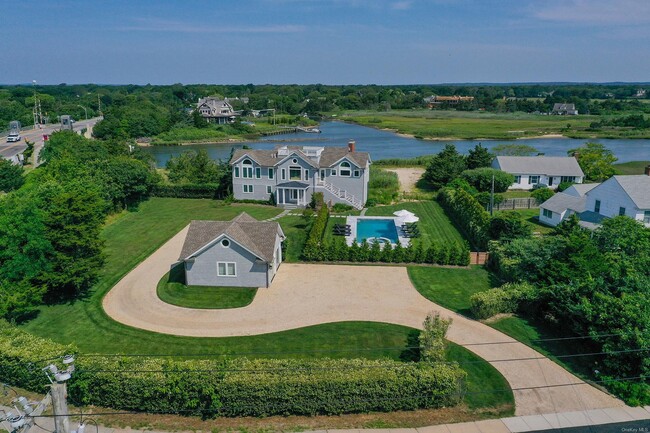 Primary Photo - 115 Dune Rd