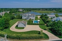 Building Photo - 115 Dune Rd
