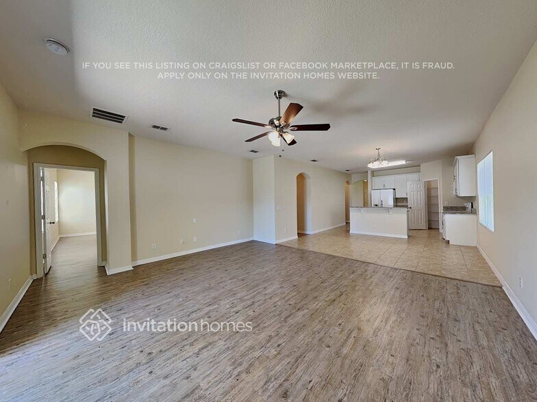 Building Photo - 2826 Running Brook Cir